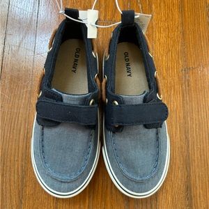 NWT Old Navy boat shoes